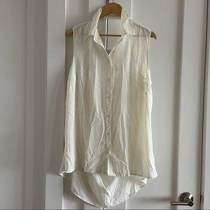 White / Off-white Flowy tunic drapey sleeveless blouse